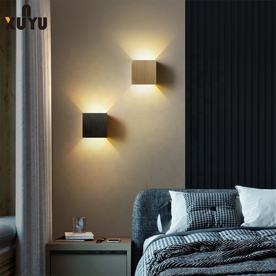 Lumière carrée balayée multicolore 1080lm de mur à travers l'éclairage