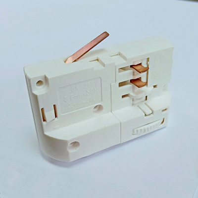 Fil 4 voie de 3 phases allumant l'adaptateur de lumière de voie de la CE TUV d'accessoires