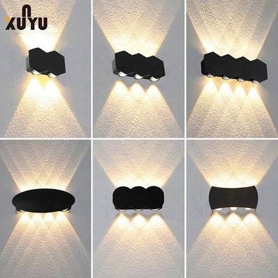 Les petits projecteurs 4W/6W/8W d'intérieur doublent le corps imperméable principal de lampe